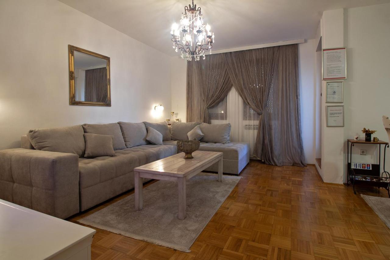 Apartment Barby - Aleja バニャ・ルカ エクステリア 写真