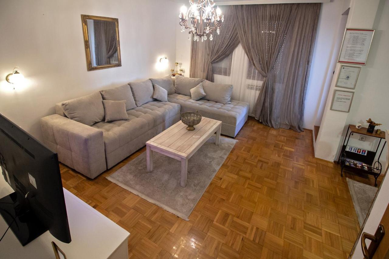Apartment Barby - Aleja バニャ・ルカ エクステリア 写真